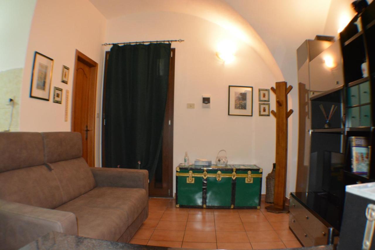 Casa Romeo Villa Adrano Exterior photo